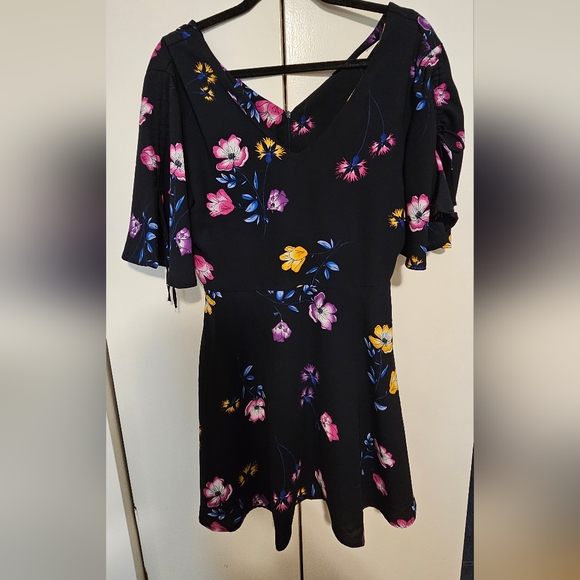 Mango Flower Dress - Picture 1 of 5